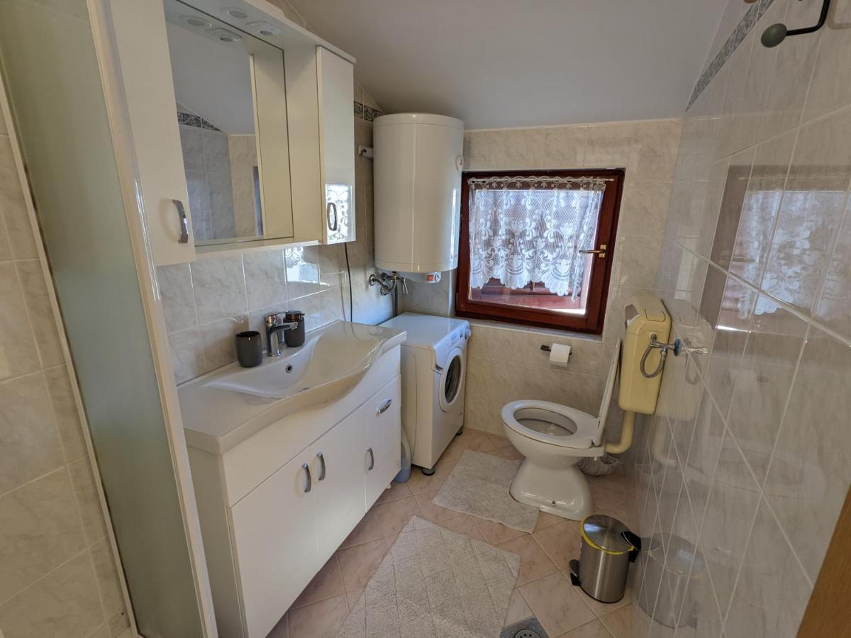 A Window On Rovinj Apartment Ngoại thất bức ảnh