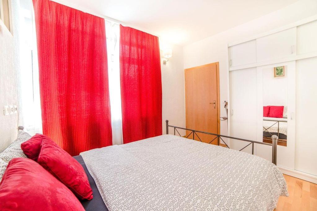 A Window On Rovinj Apartment Ngoại thất bức ảnh